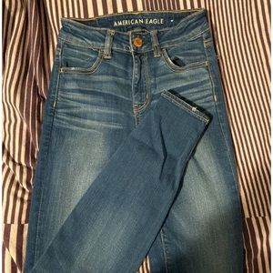 Medium Wash Jeggings